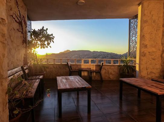 Bed and Breakfast Esperanza Petra Wadi Musa Exterior foto